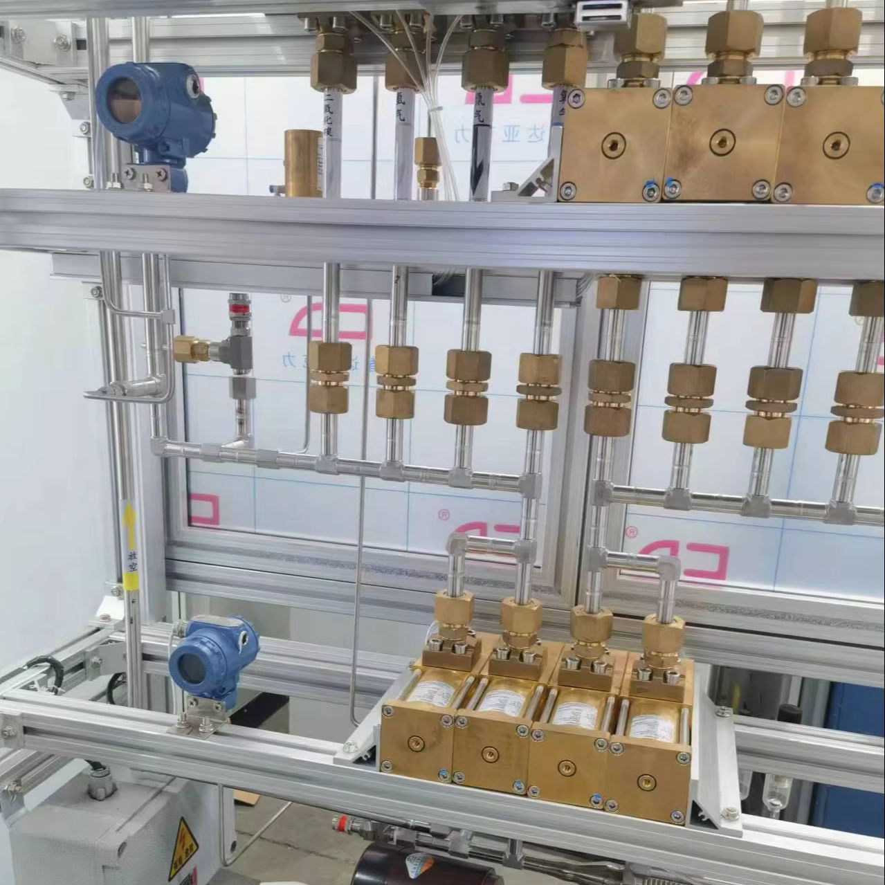 Cylinder Filling Pumps Liquid CO2 LIQUID Nitrogen Liquid Oxygen Mixture Gas Filling Ramp Stazione Di Rifornimento Di Gas Cylinder Filling Pumps Liquid CO2 LIQUID Nitrogen Liquid Oxygen Mixture Gas Filling Ramp Stazione Di Rifornimento Di Gas