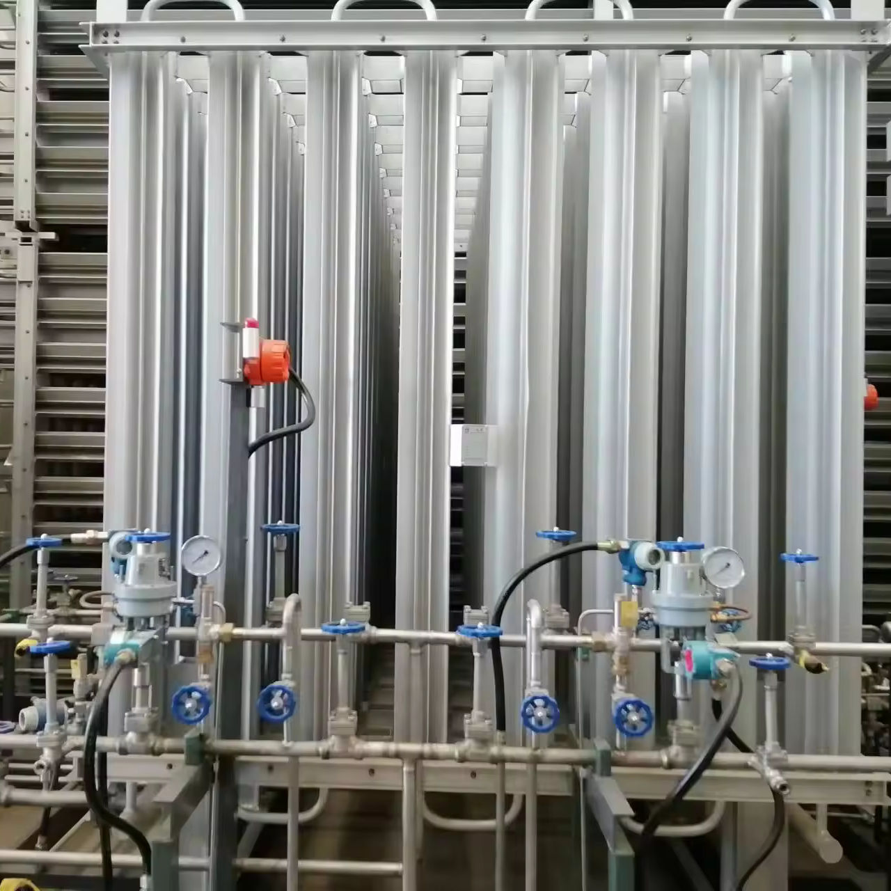Liquid Oxygen Argon Nitrogen Ambient Vaporizers for Cylinder Filling Ramp Gaseous Generation Vaporisateur Environnemental Liquid Oxygen Argon Nitrogen Ambient Vaporizers for Cylinder Filling Ramp Gaseous Generation Vaporisateur Environnemental